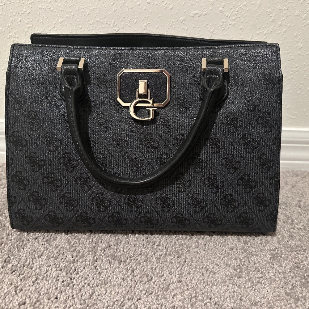 Guess 3 Compartment Bag